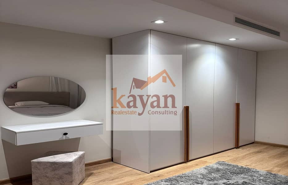 2 0e3371f7-9e8b-4b5a-a26d-891cf1d90dbf. jpg