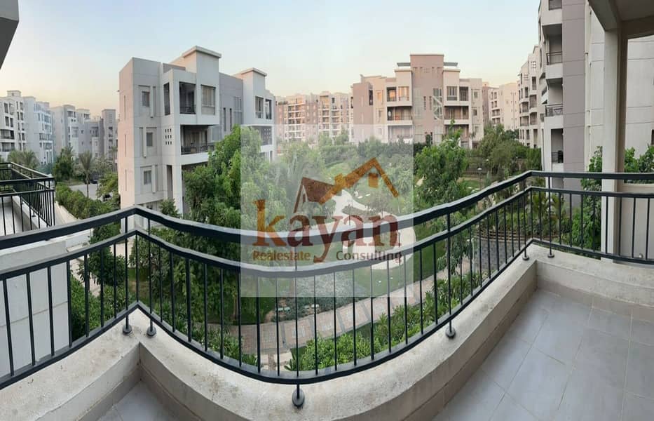 15 e09d8278-28ec-41e9-bc16-3c0cddc0ad9f. jpg