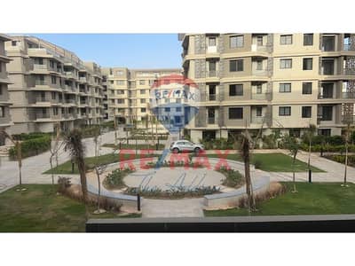 شقة 4 غرف نوم للبيع في 6 أكتوبر، الجيزة - a545965a-e6cc-4797-9e71-15040f9e0dc3. jpg