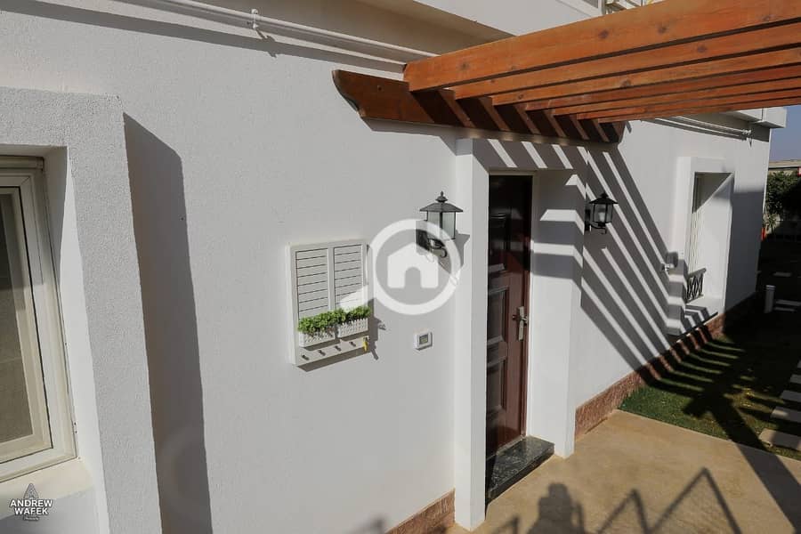 6 WhatsApp Image 2025-12-28 at 2.52. 15 PM (2). jpeg