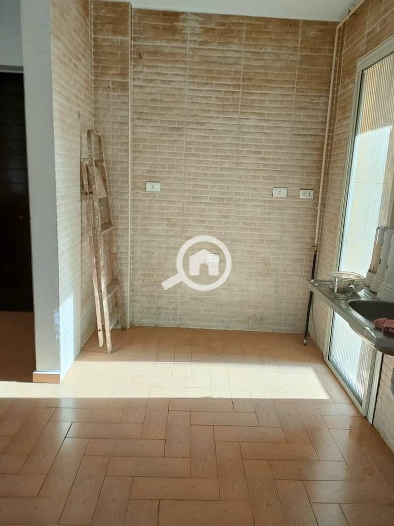 4 48c11a13-9a0b-4f60-b68d-60b8e5bcb17e. jpg