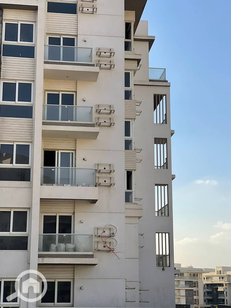 8 WhatsApp Image 2024-01-17 at 3.21. 18 PM (2). jpeg