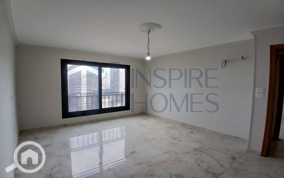 14 WhatsApp Image 2025-12-27 at 15.23. 12 (3). JPG