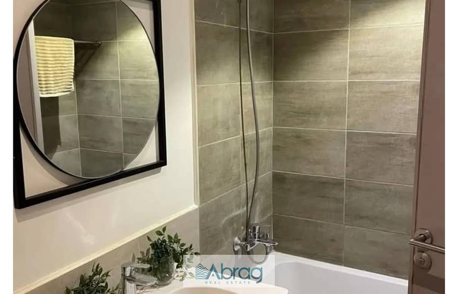 6 8446259-26022o. jpg