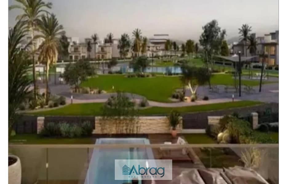 11 8448090-3502fo. jpg