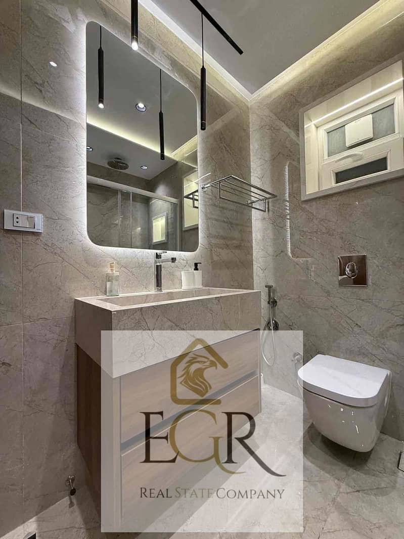 7 e777a303-2385-43a4-94c1-94cffa35069e. jpg