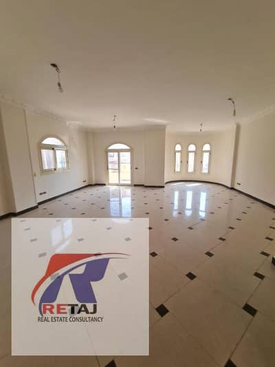 3 Bedroom Flat for Rent in New Cairo, Cairo - WhatsApp Image 2025-12-17 at 2.38. 11 PM. jpg 3 Bedroom Flat for Rent in New Cairo, Cairo - WhatsApp Image 2025-12-17 at 2.38. 11 PM. jpg