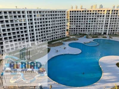 2 Bedroom Chalet for Sale in North Coast, Matruh - فرصه جولف بورتو مارينا Porto Walk خصم 50٪