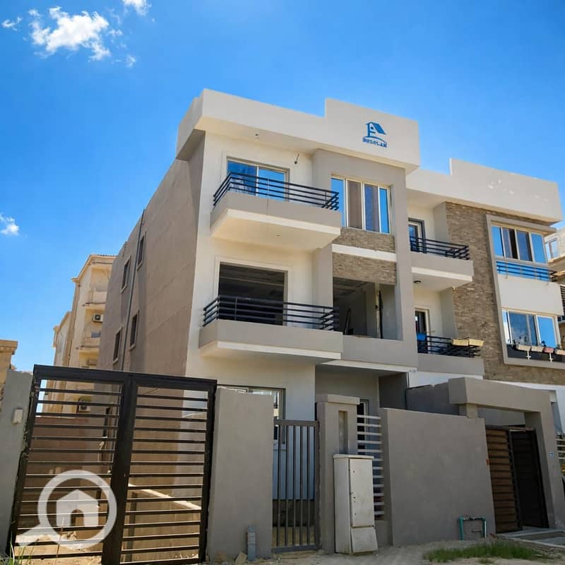 8 WhatsApp Image 2025-12-24 at 11.09. 45 PM (1). jpeg