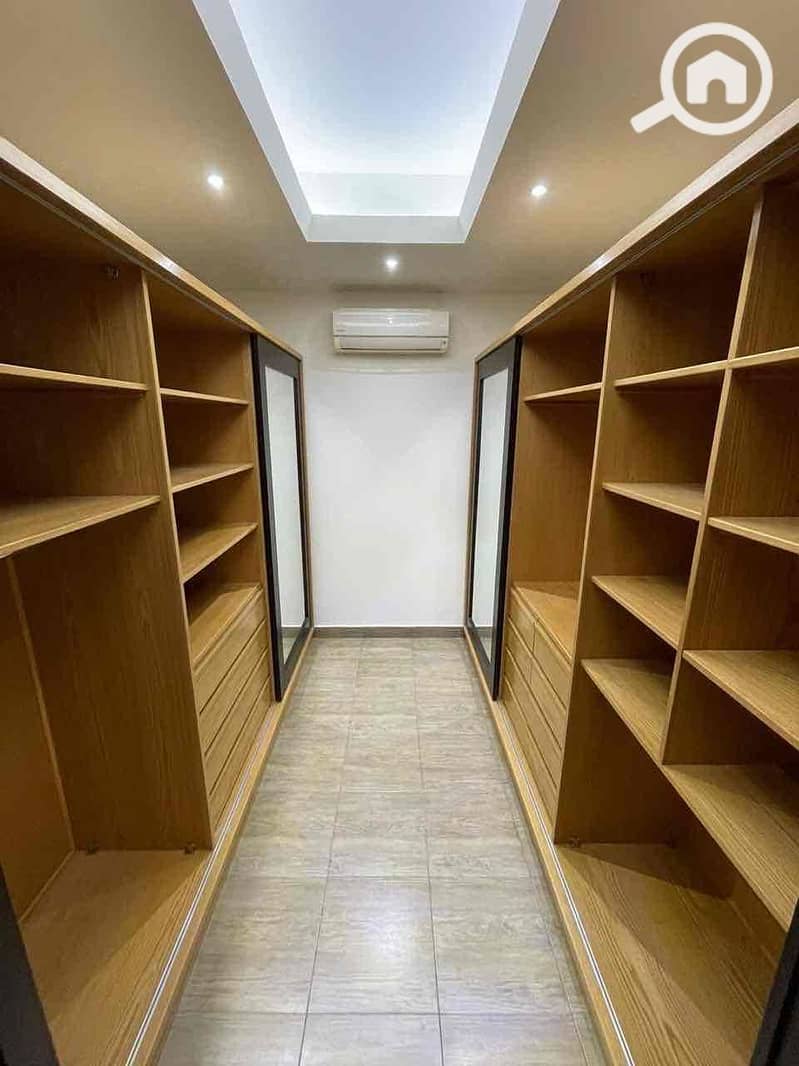 12 31ebf4f7-824e-4fc3-8fdc-ba2ee3cf6207. jpg