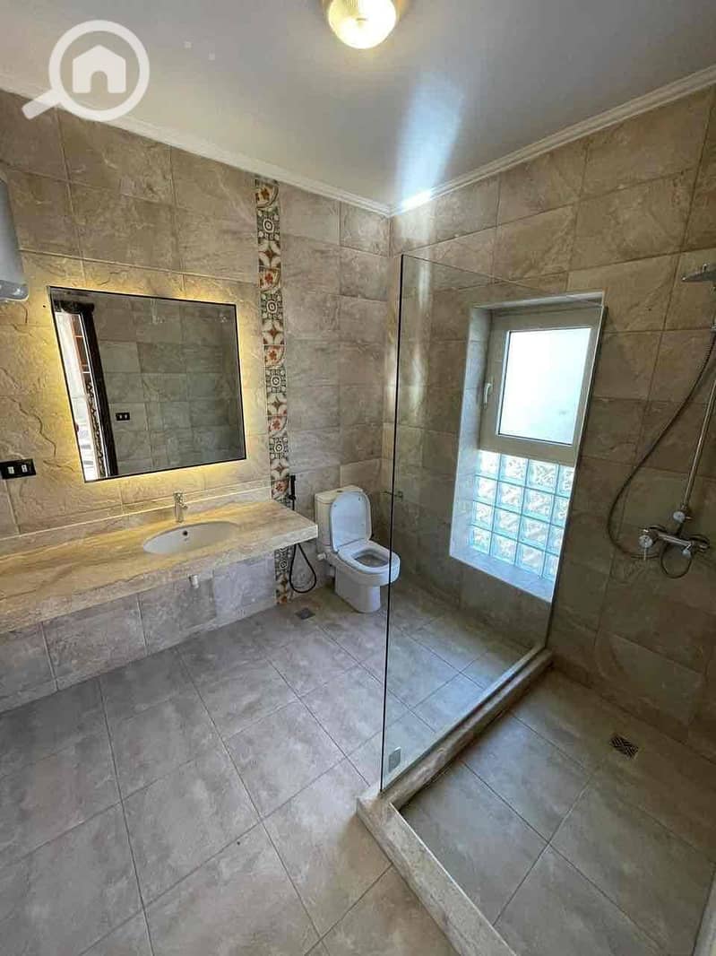 13 5a738241-56d8-454e-af72-84bd1df74c23. jpg