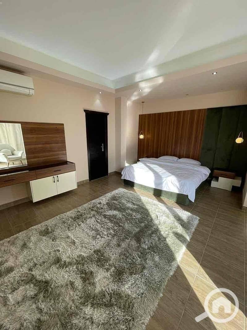 15 604da26e-c6c8-4606-94d9-bbd3dec26056. jpg