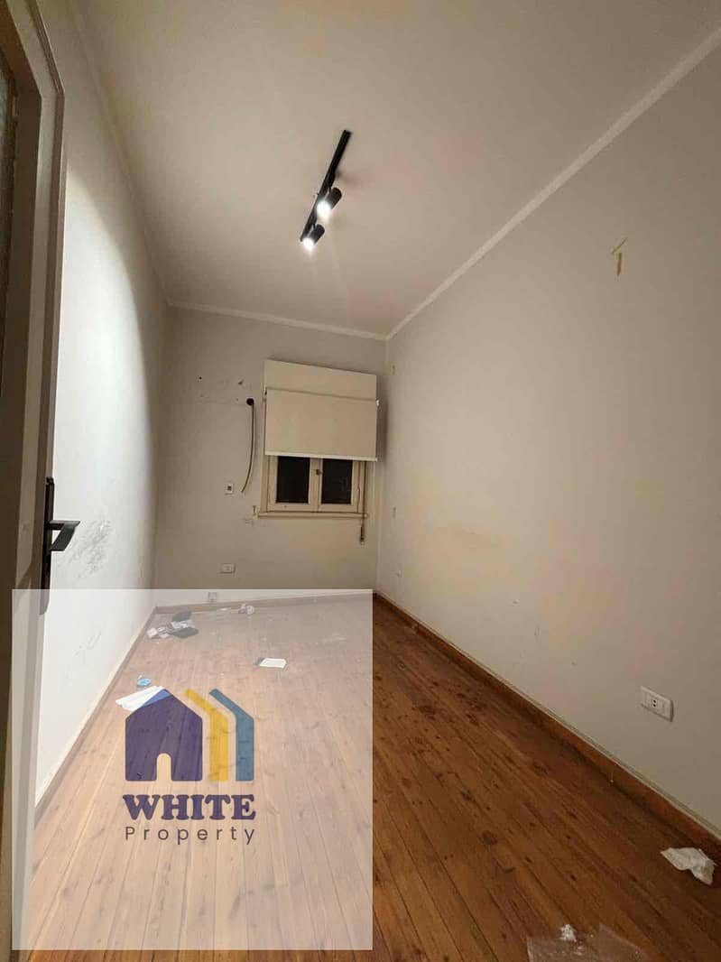 4 45305999-0bb8-4c7c-a57b-3e2e20b72709. jpg