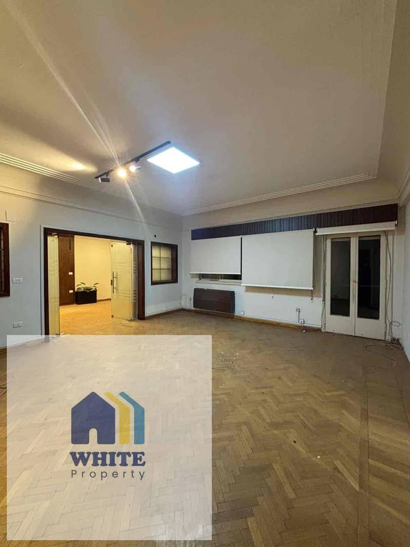 6 1afe547f-5a62-4aa1-a6bc-224a68bd192c. jpg