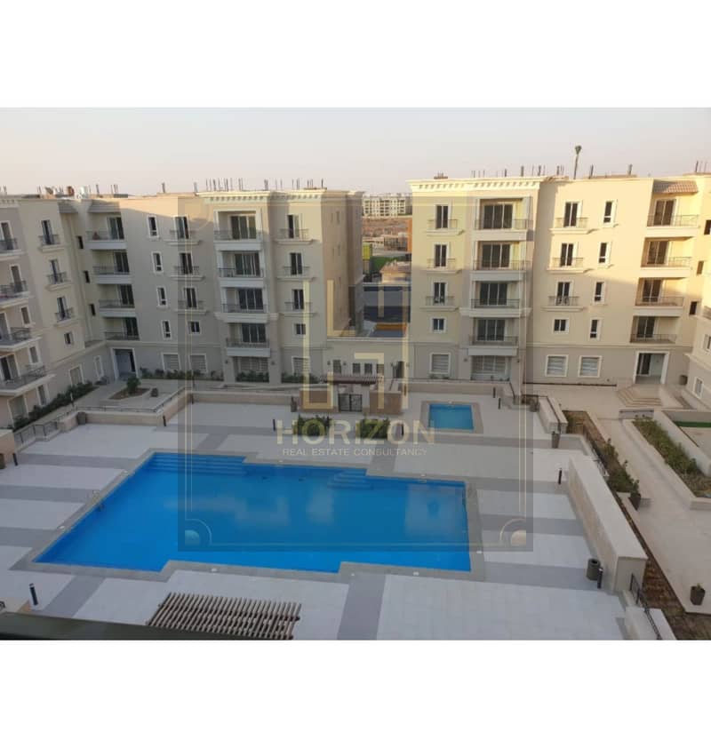 8 fb9e533d-5903-4637-954f-21ef7de71218. jpg