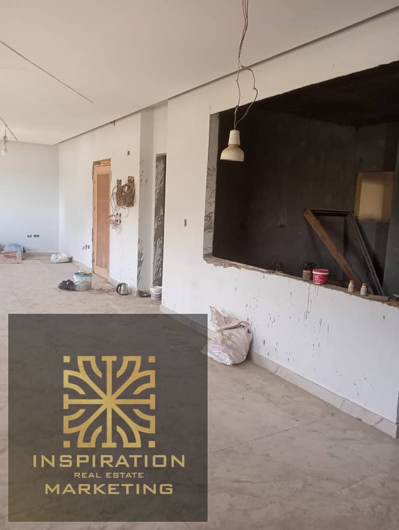 4 1f8e13d8-77d5-46e7-855c-71debaea0f4d. jpeg