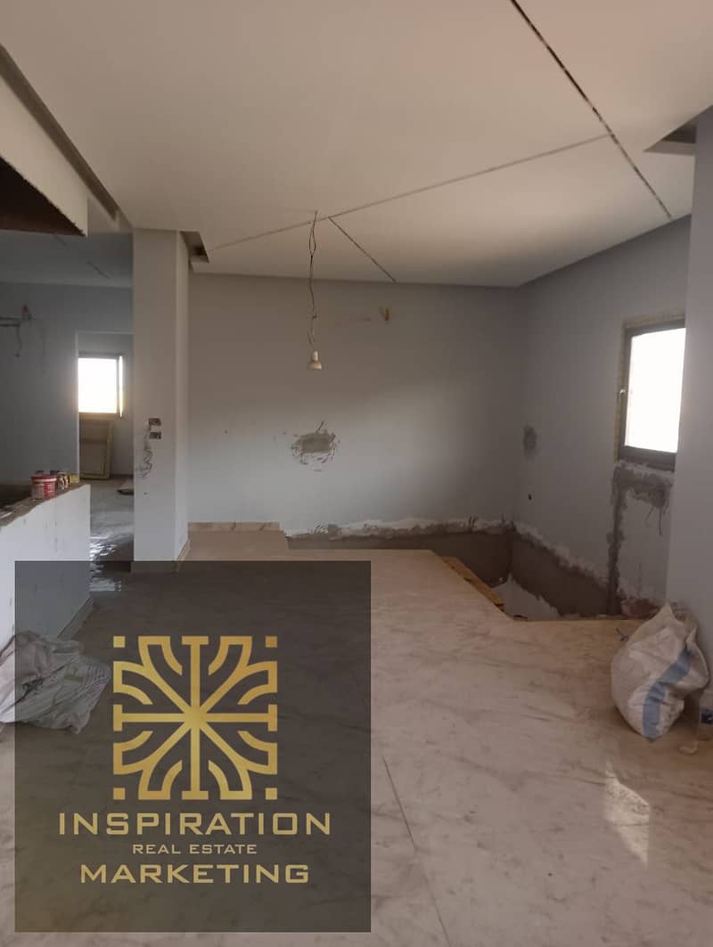 12 9441d8a9-277f-4c69-906c-6589a5febf54. jpeg