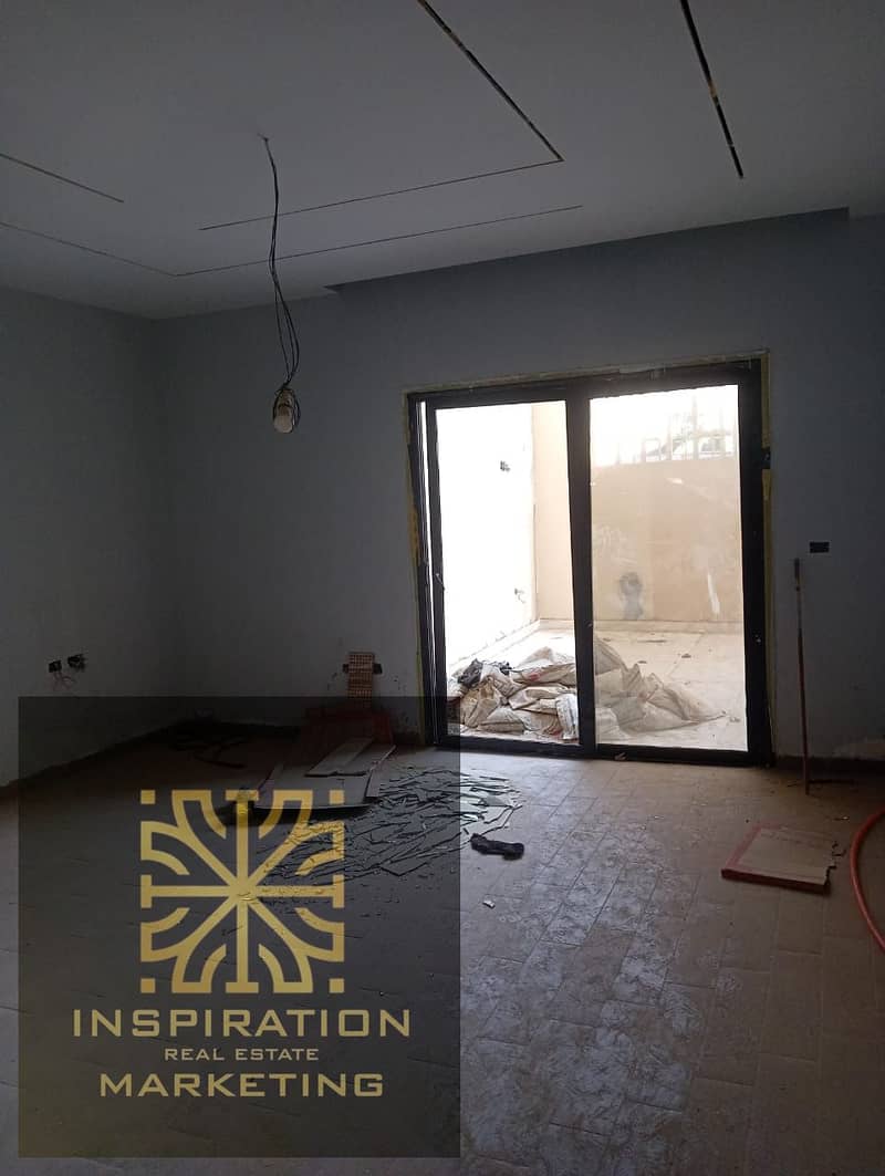 14 f400c981-3081-48c5-801b-8548e8ef67d0. jpeg