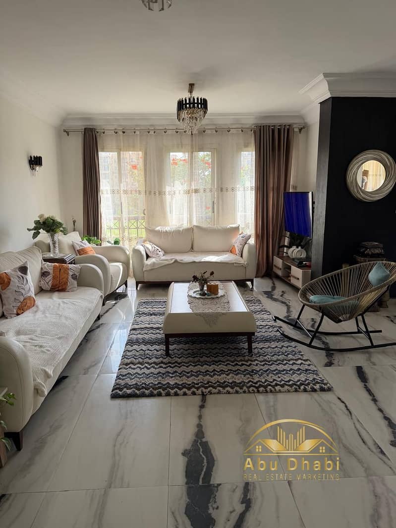 4 a60cdf6b-8c6c-4d8d-adec-73a885c0851c. jpg