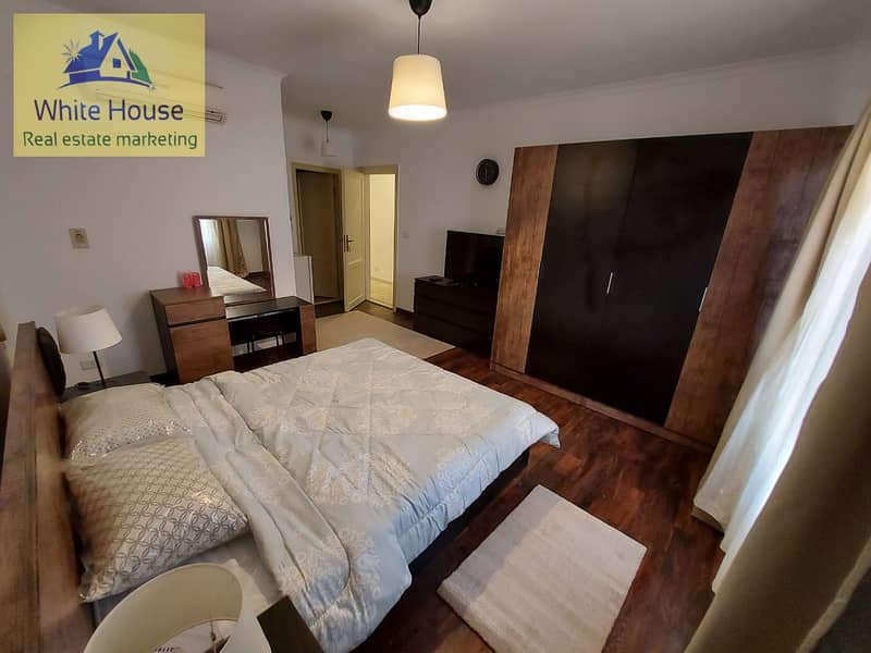 30 WhatsApp Image 2025-12-25 at 3.43. 51 PM (2). jpeg