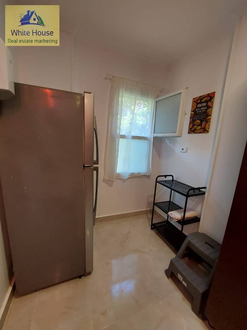 41 WhatsApp Image 2025-12-25 at 3.43. 54 PM (2). jpeg