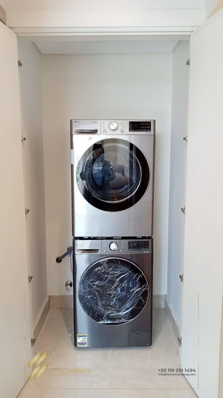 10 845b3052-4ab4-405a-8c31-a29d9a169be2. jpg