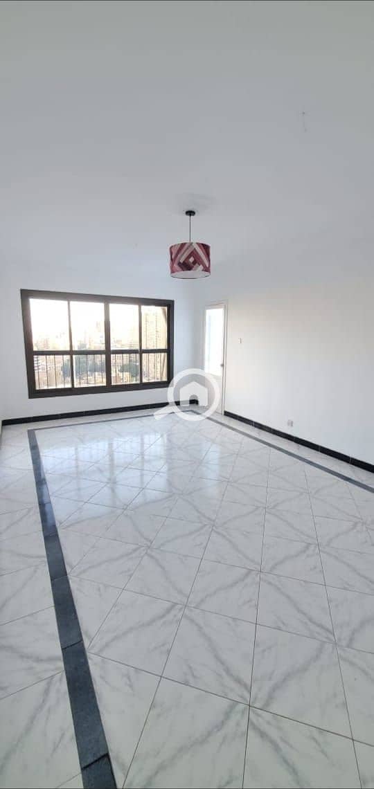 6 WhatsApp Image 2025-12-28 at 13.59. 58 (1). jpeg