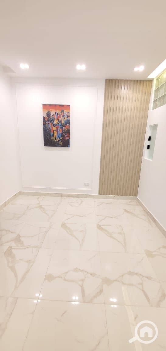 21 WhatsApp Image 2025-12-28 at 14.08. 16 (1). jpeg