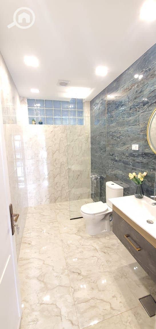 24 WhatsApp Image 2025-12-28 at 14.08. 17 (1). jpeg