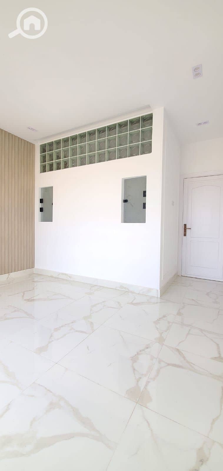 49 WhatsApp Image 2025-12-28 at 14.08. 26 (2). jpeg