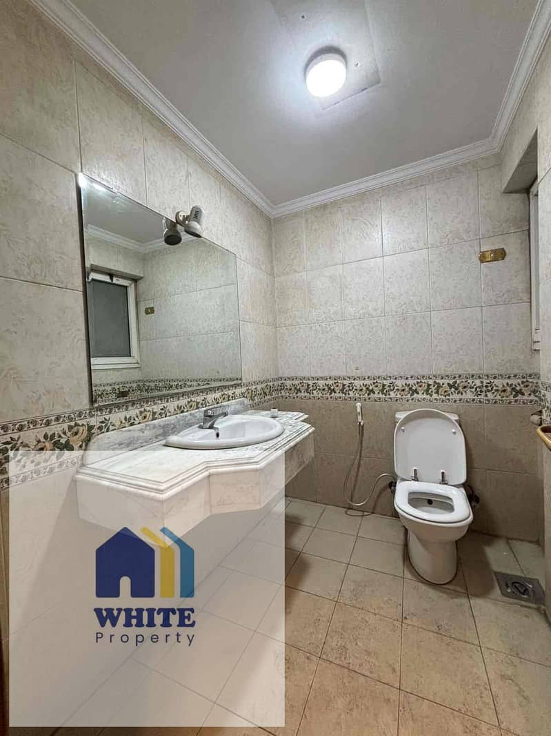 4 68ded8d9-de98-4be1-aebb-24a2952ec3f0. jpg