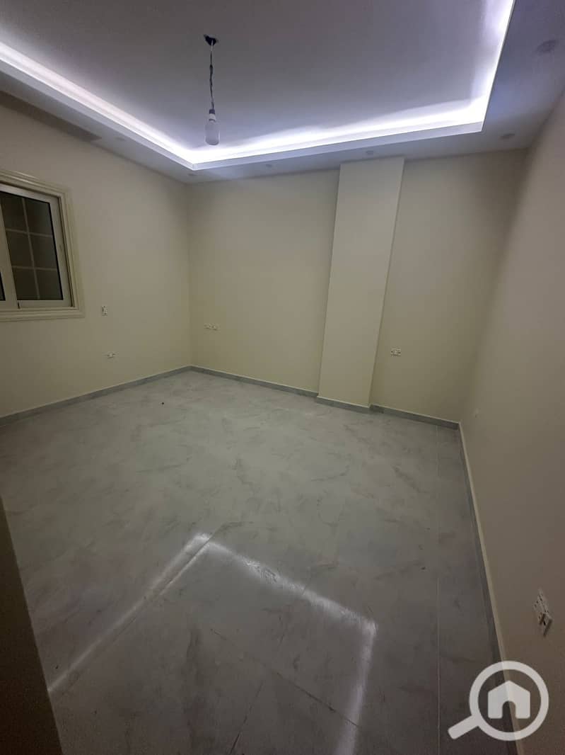 4 0ce1b03f-1a24-41ed-8591-b28917549285. jpeg