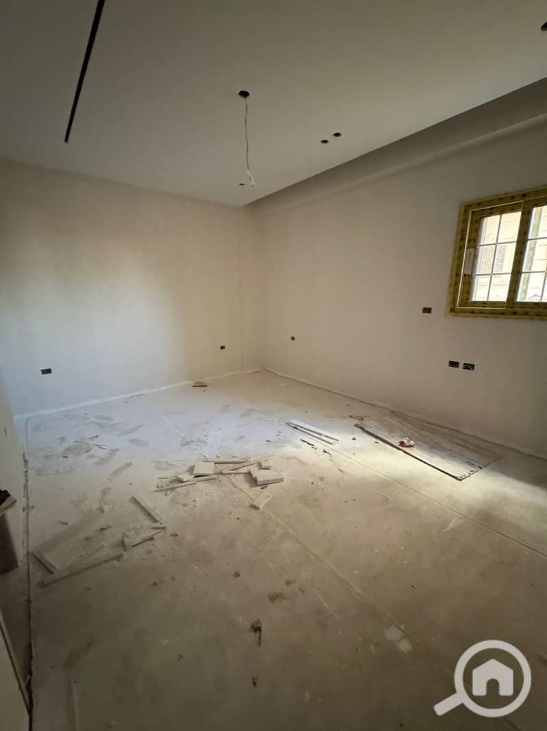 9 26CE15B6-3BDD-456C-9D65-2C1F4A5D3CCB. jpeg