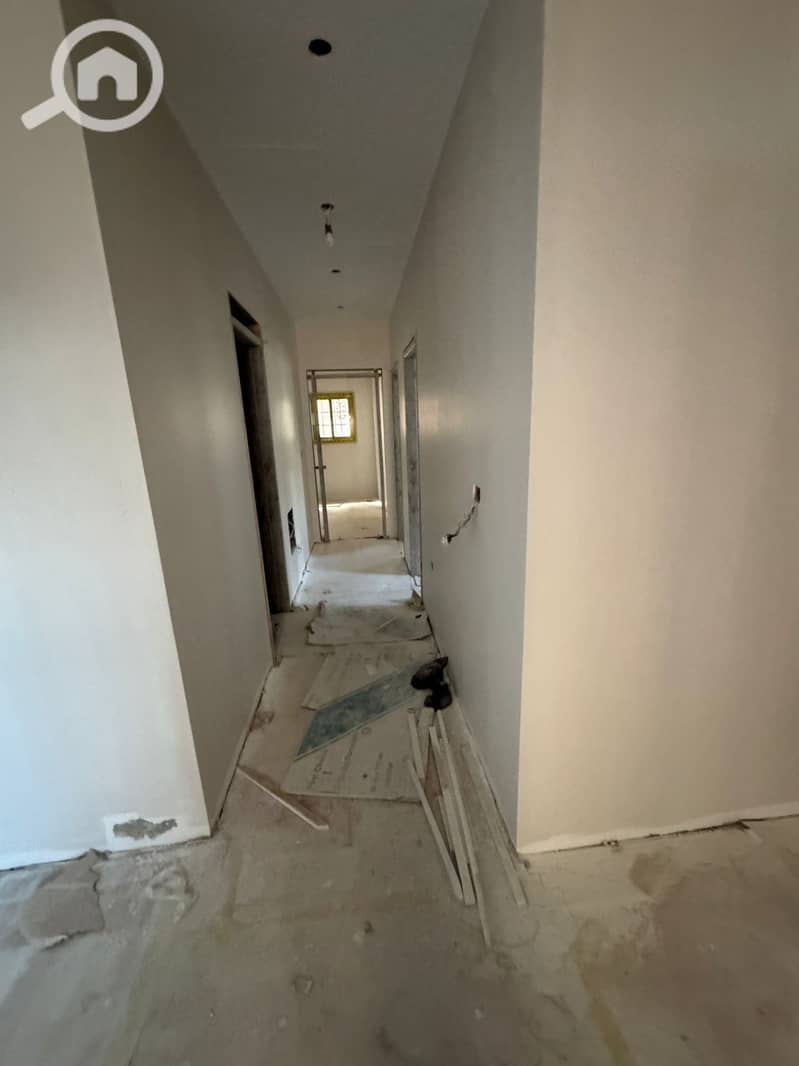 12 70744934-F3EC-488A-B006-EC45A971FE15. jpeg