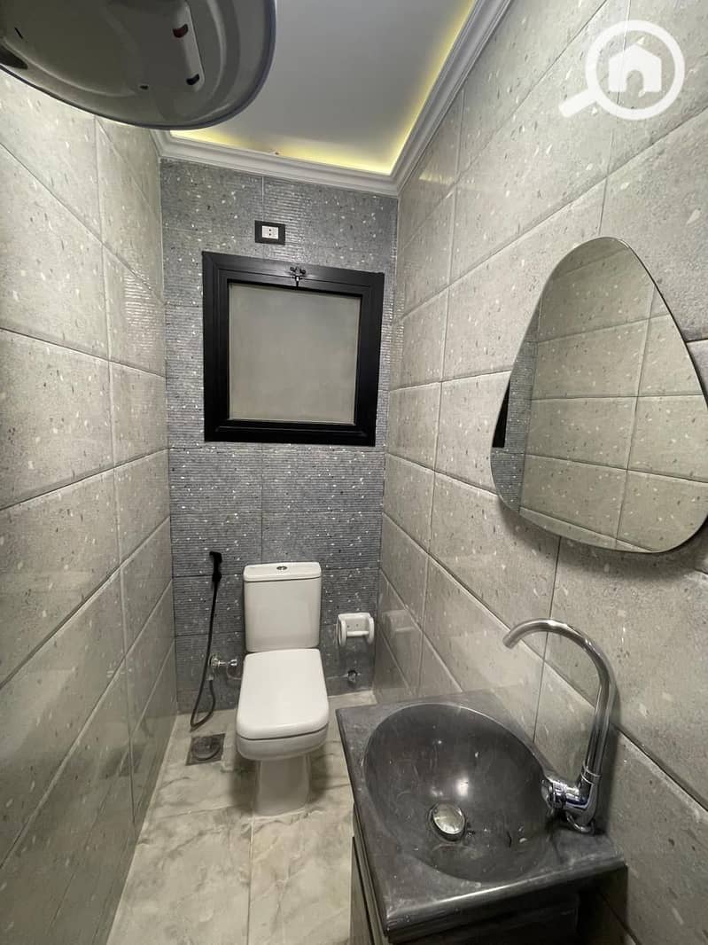 12 WhatsApp Image 2025-12-27 at 8.20. 59 PM (1). jpeg