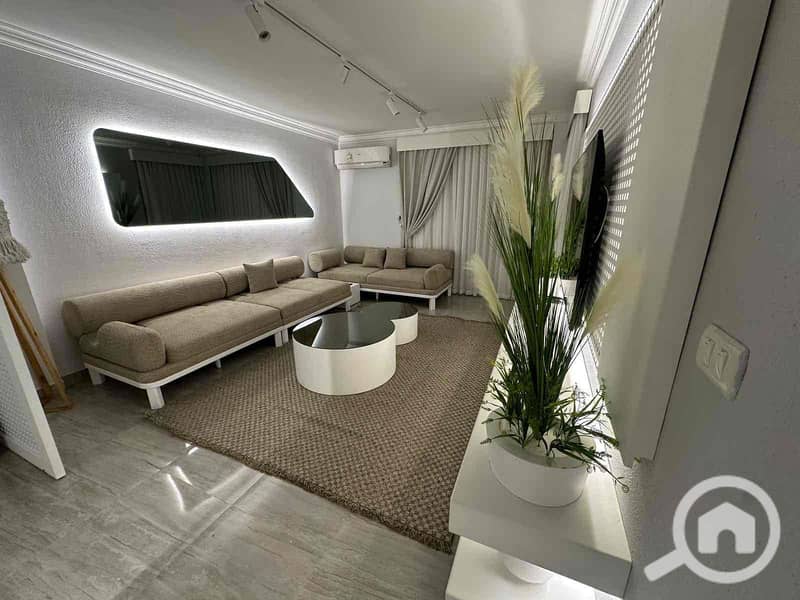 5 fad5b7d8-b916-479e-a33d-99d79472776a. jpg