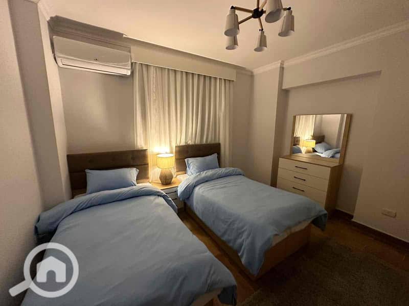 9 016fd110-603d-4336-ab83-1b0b57bb534c. jpg