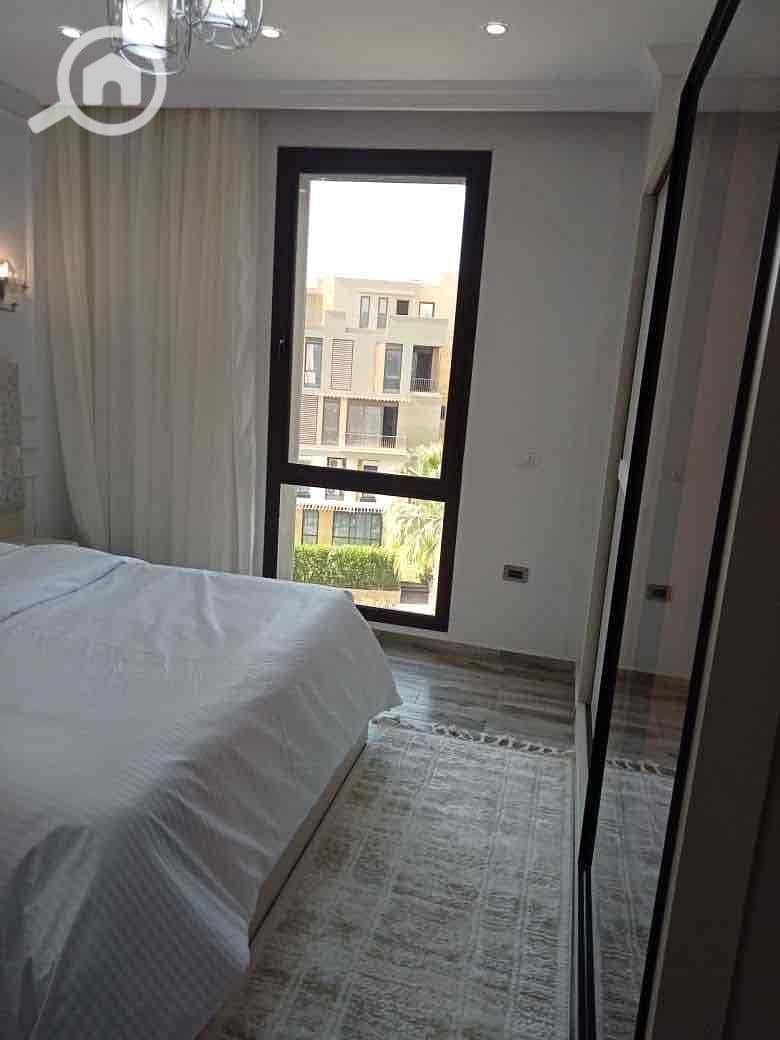 13 d0f4bd9e-44b5-4838-a126-8638e6ed92b9. jpg