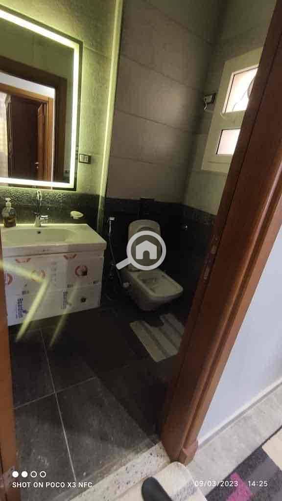 14 22f75537-4a2a-41ae-9ca4-414e59db6795. jpg