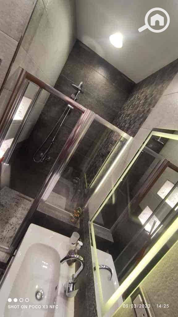 15 ebf859bb-5f7a-4eae-b221-8d918fc0379e. jpg