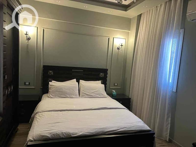 21 e4df02e3-f46d-44b1-a30b-1f8e4d31b21d. jpg