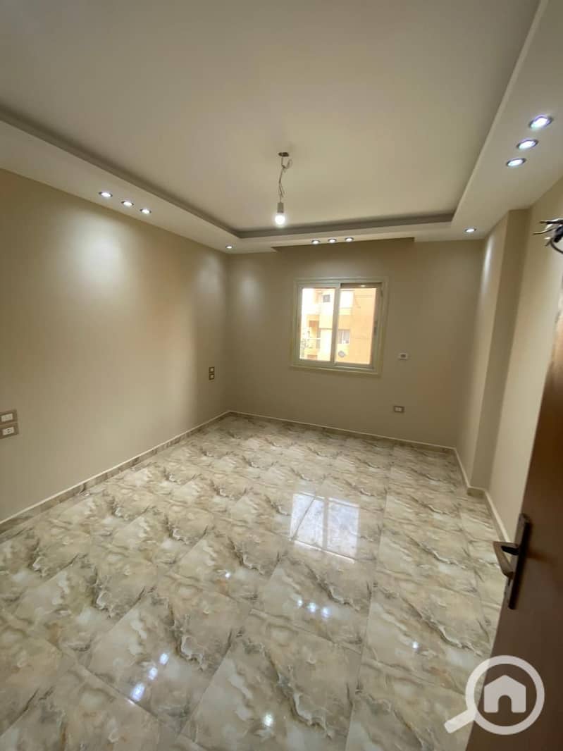 3 WhatsApp Image 2025-12-28 at 11.06. 44 (1). jpeg