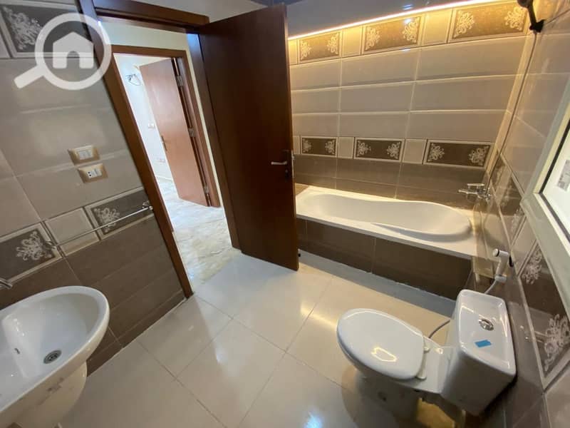 11 WhatsApp Image 2025-12-28 at 11.06. 46. jpeg