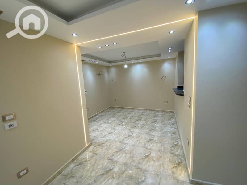 21 WhatsApp Image 2025-12-28 at 11.06. 52. jpeg