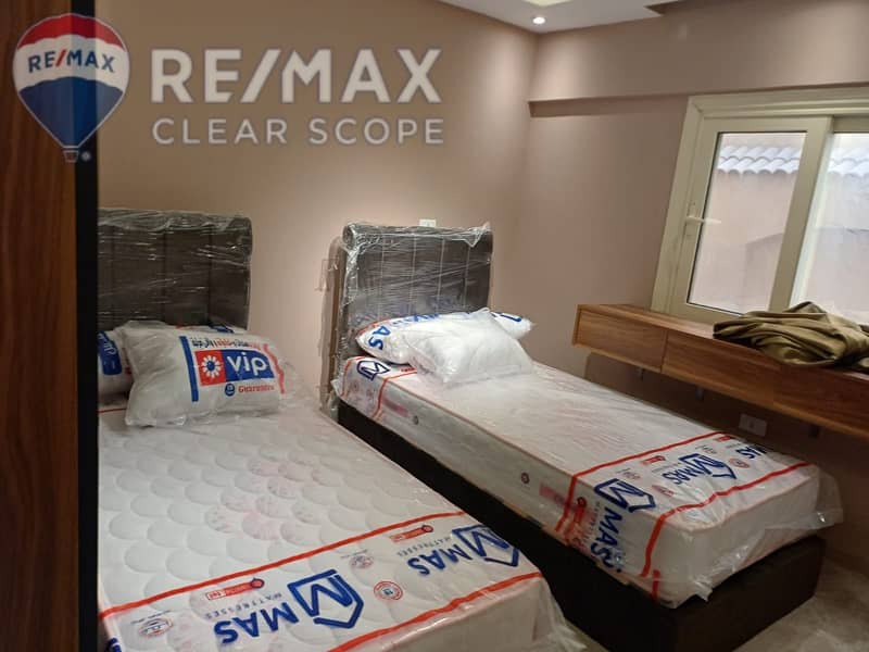 6 06ddc318-f5a8-4d48-931b-6c90aa0fdc1b. jpg