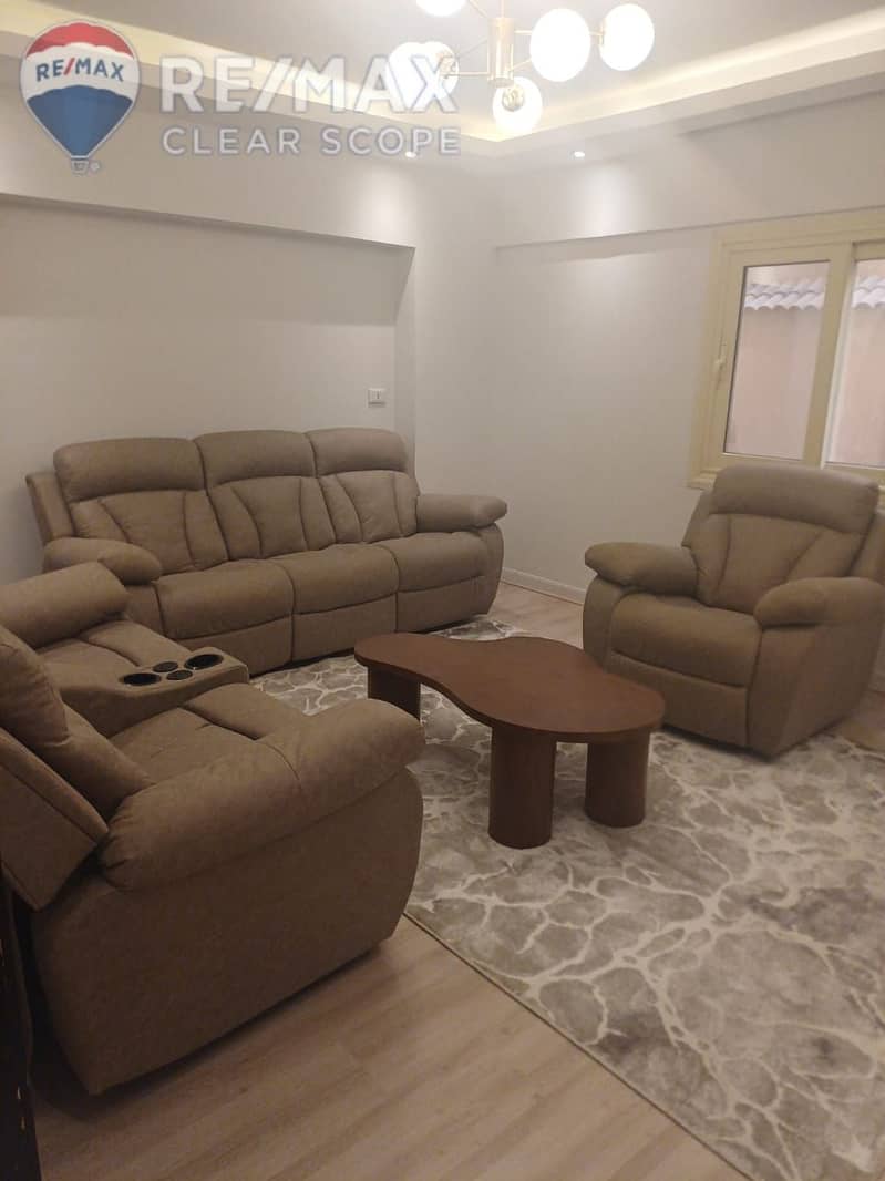 16 ec6b85d9-8f06-4917-987f-119a17a0d7d2. jpg