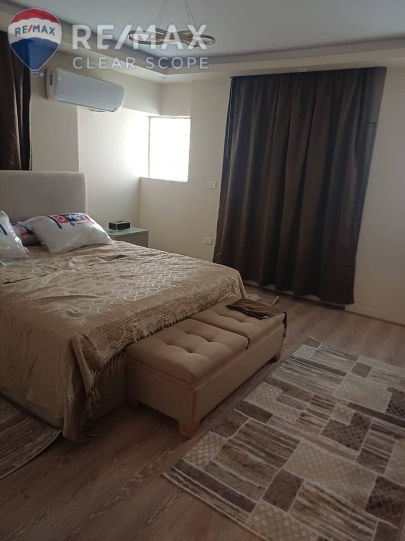 17 fc4901ab-1521-4ca0-90c8-bafd8a08f2cc. jpg