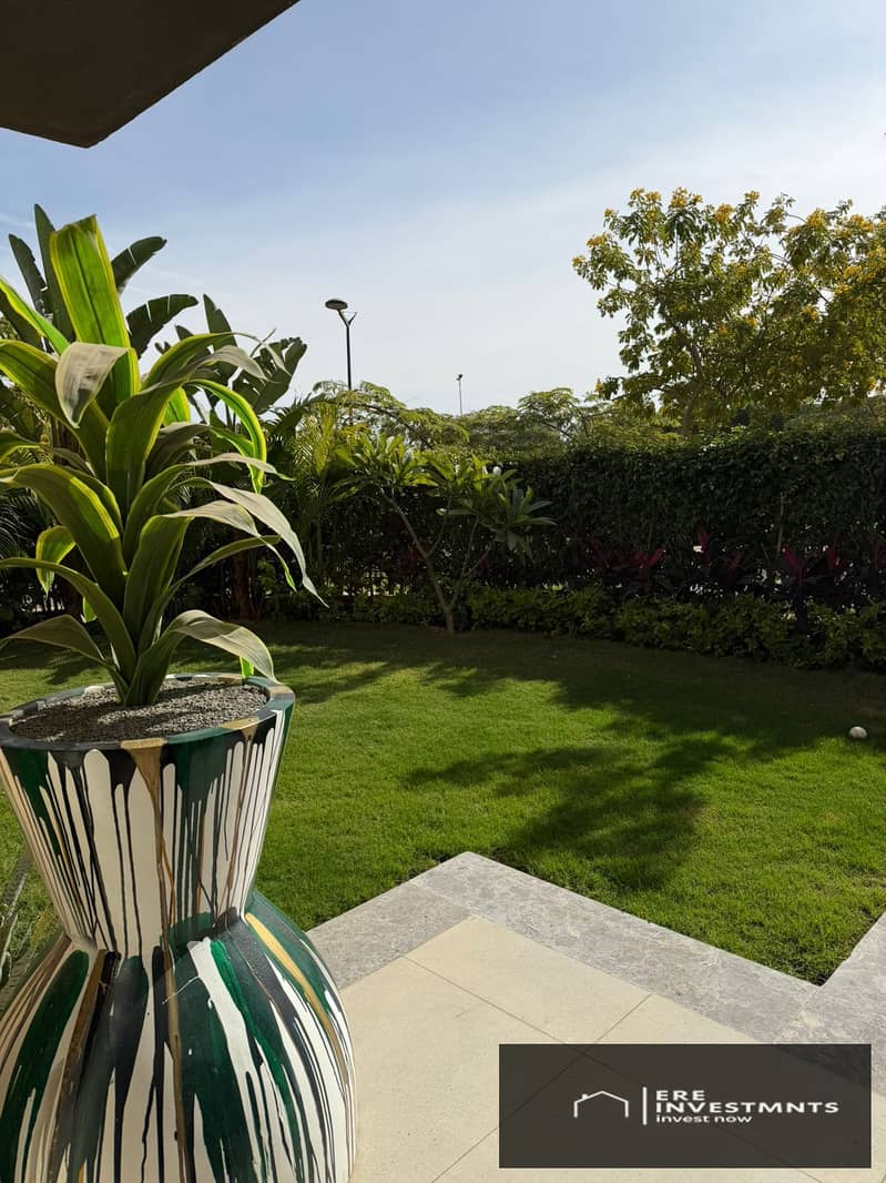 2 74e2d58b-926a-4c41-bf8a-15dd70314eea. jpg