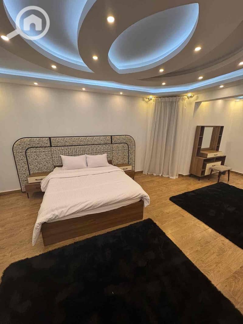 22 8474e444-7bad-4992-89f1-0145b7a24195. jpg