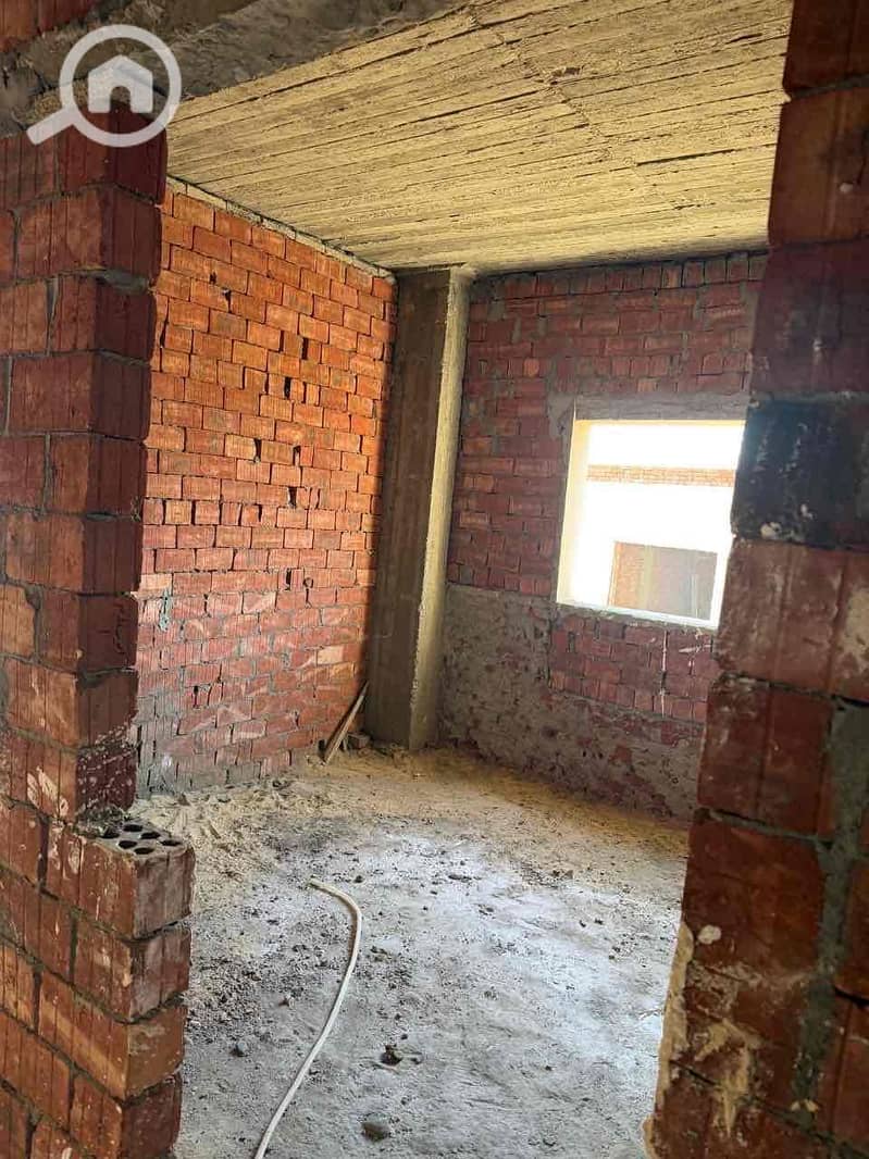 14 a26e7ef5-671a-4a4c-9e96-0f2083d076c9. jpg